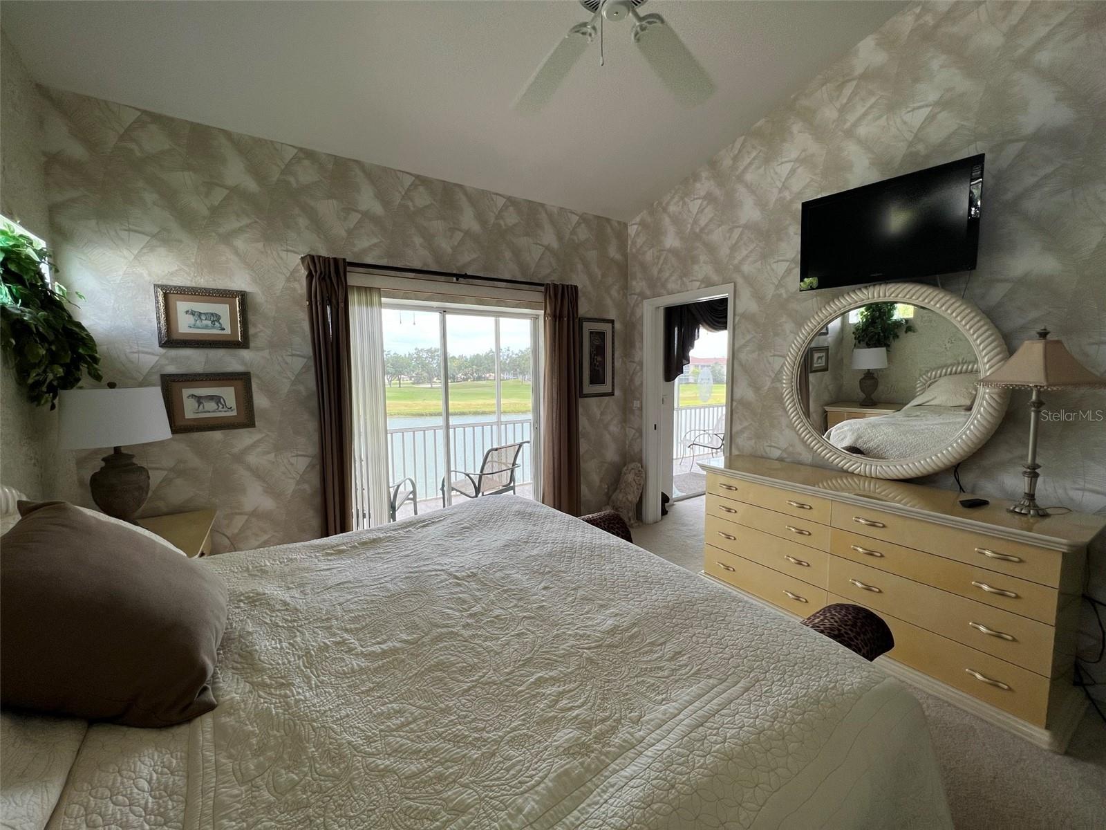 6632 Pineview Ter #10-201 Property Photo 10