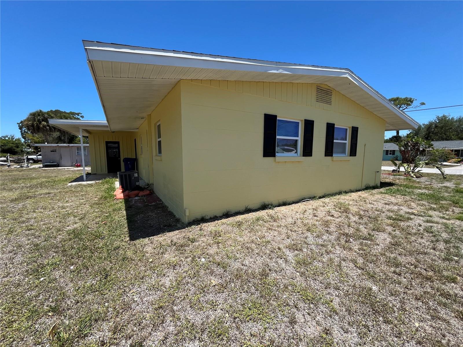 2154 Inner Cass Cir Property Photo 6