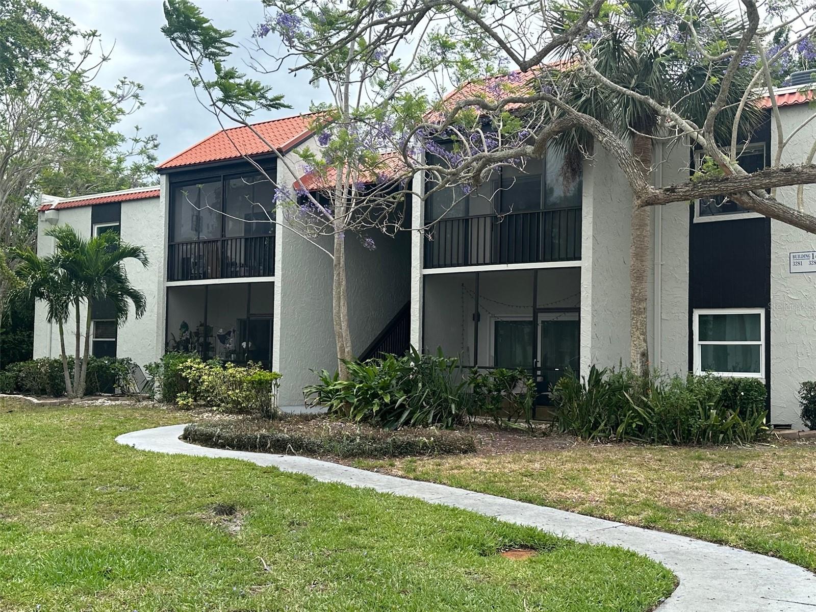 A4696021 Property Photo 1