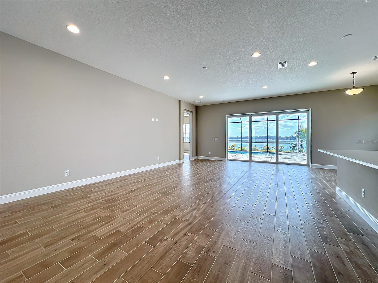 247 Monet Trl Property Photo 5