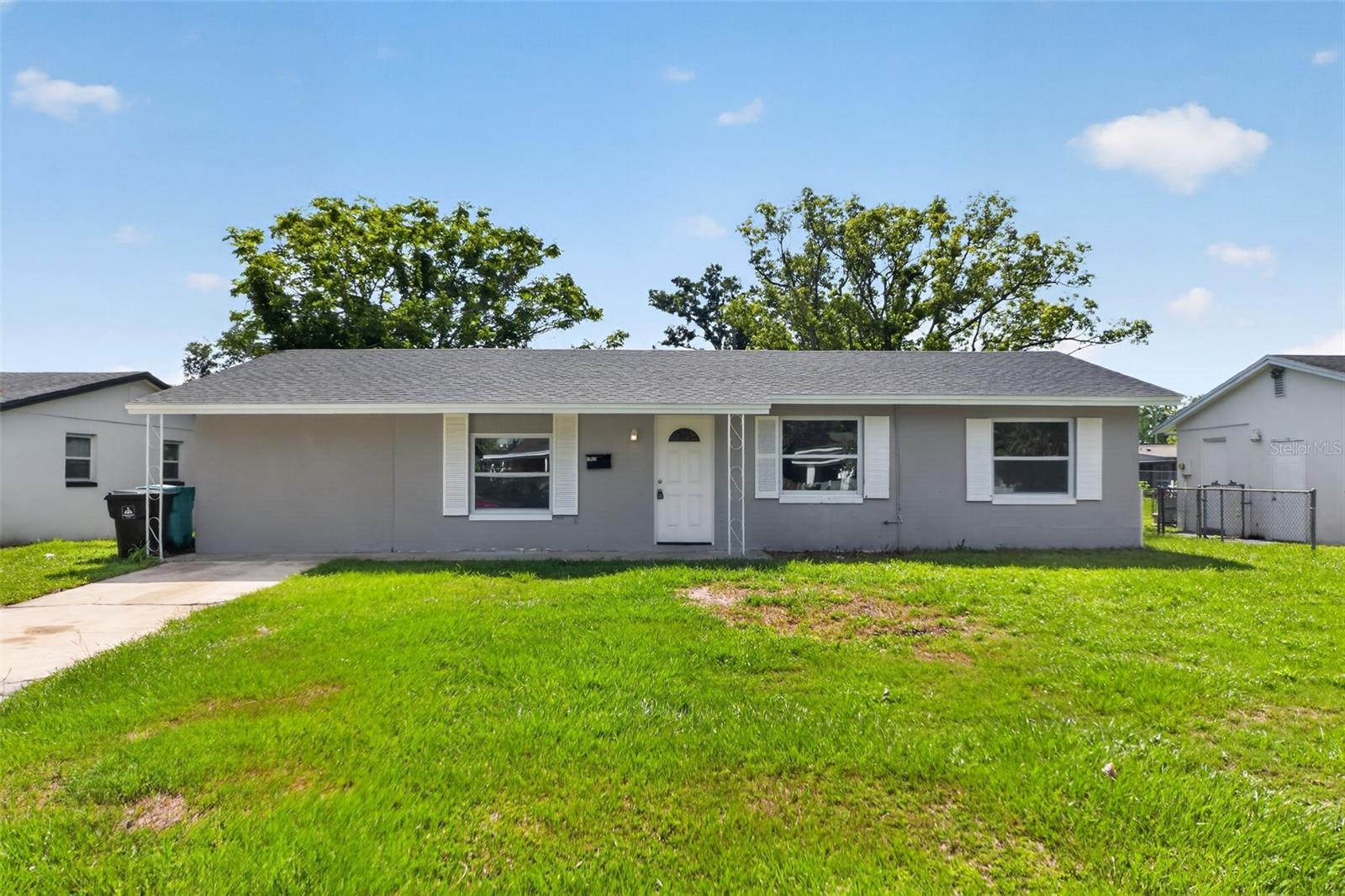1635 Ravenall Ave Property Photo 1