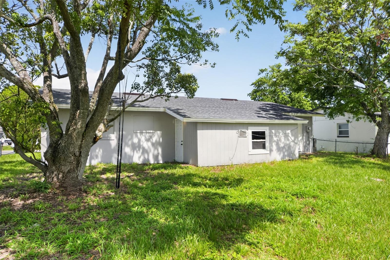 1635 Ravenall Ave Property Photo 27