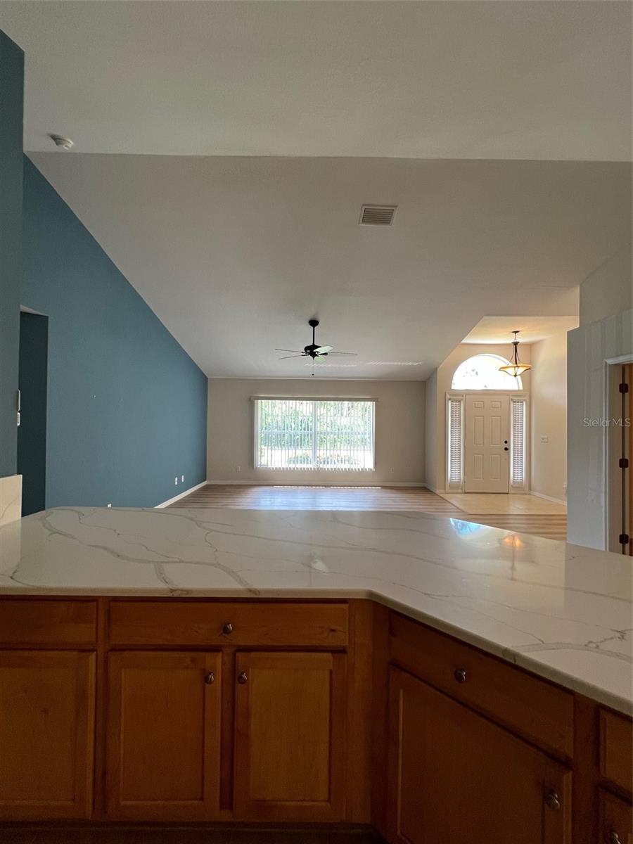 2634 Twinkle Ave Property Photo 4