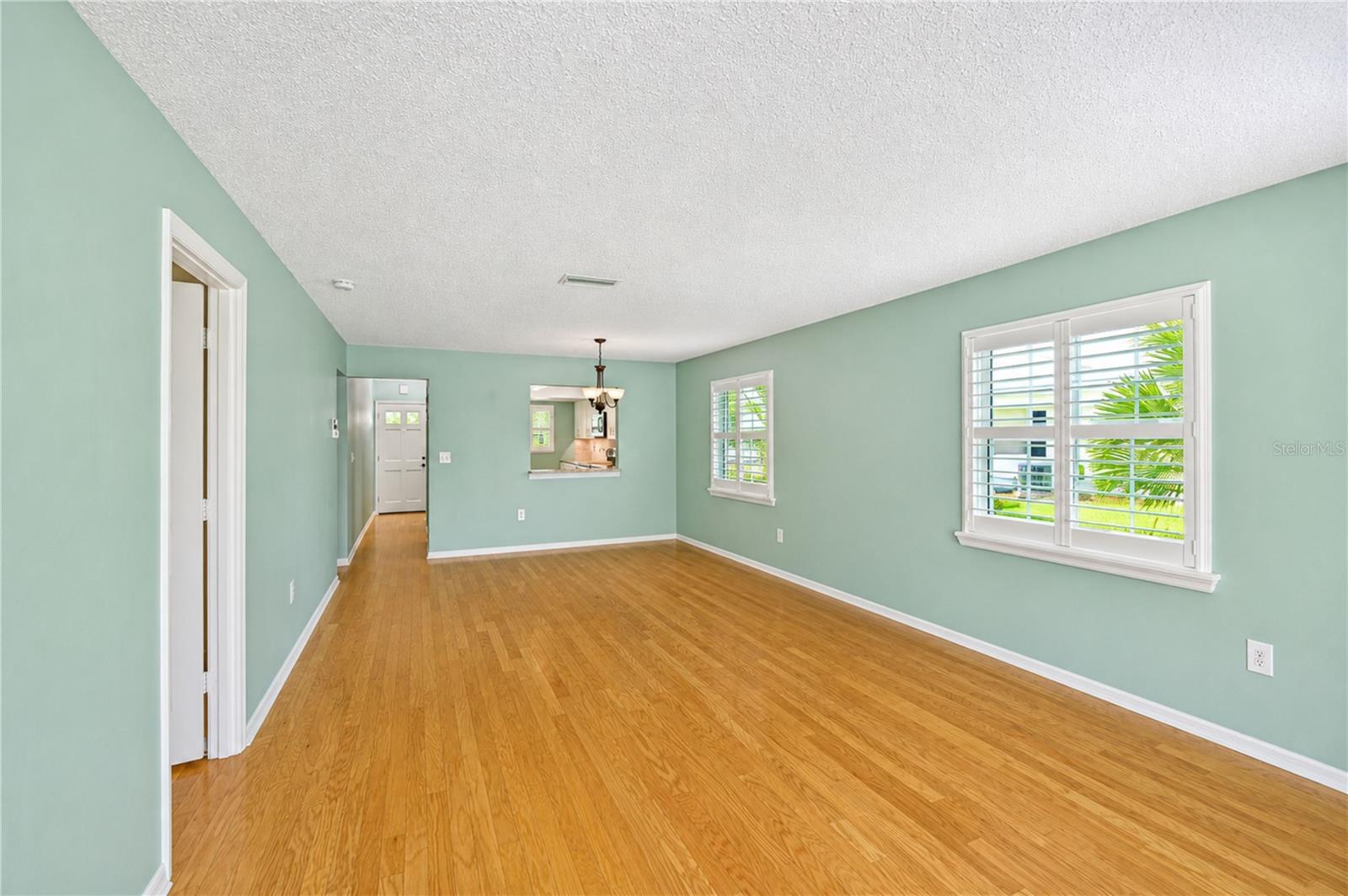 9425 Andover Cir Property Photo 20