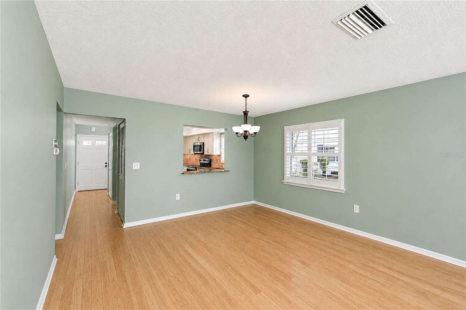 9425 Andover Cir Property Photo 21