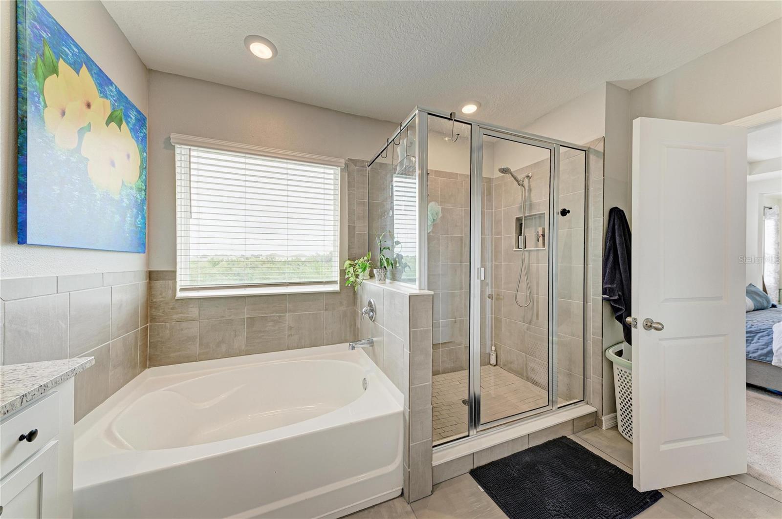10815 Charlotte Dr Property Photo 25