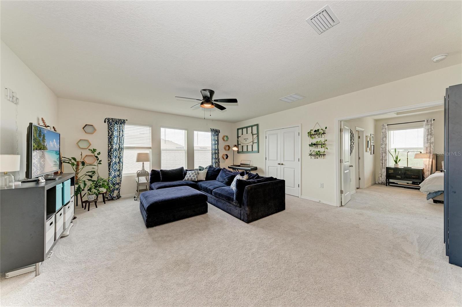 10815 Charlotte Dr Property Photo 34