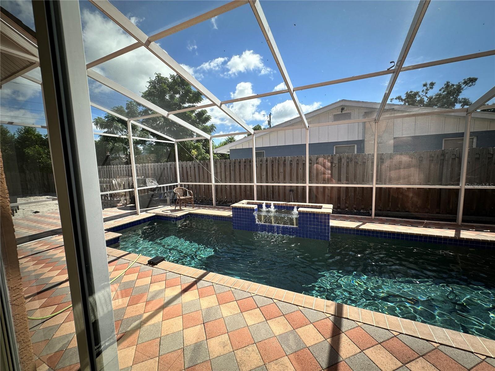 2119 & 2125 Montclair Dr #1 & 2 Property Photo 24