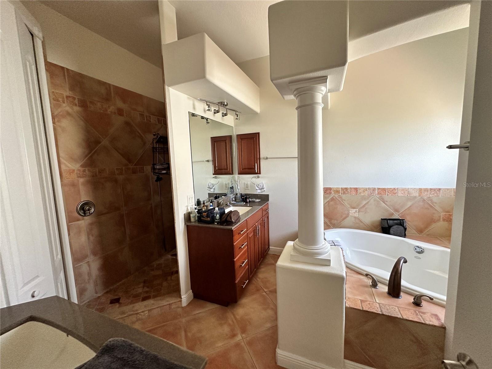 2119 & 2125 Montclair Dr #1 & 2 Property Photo 47