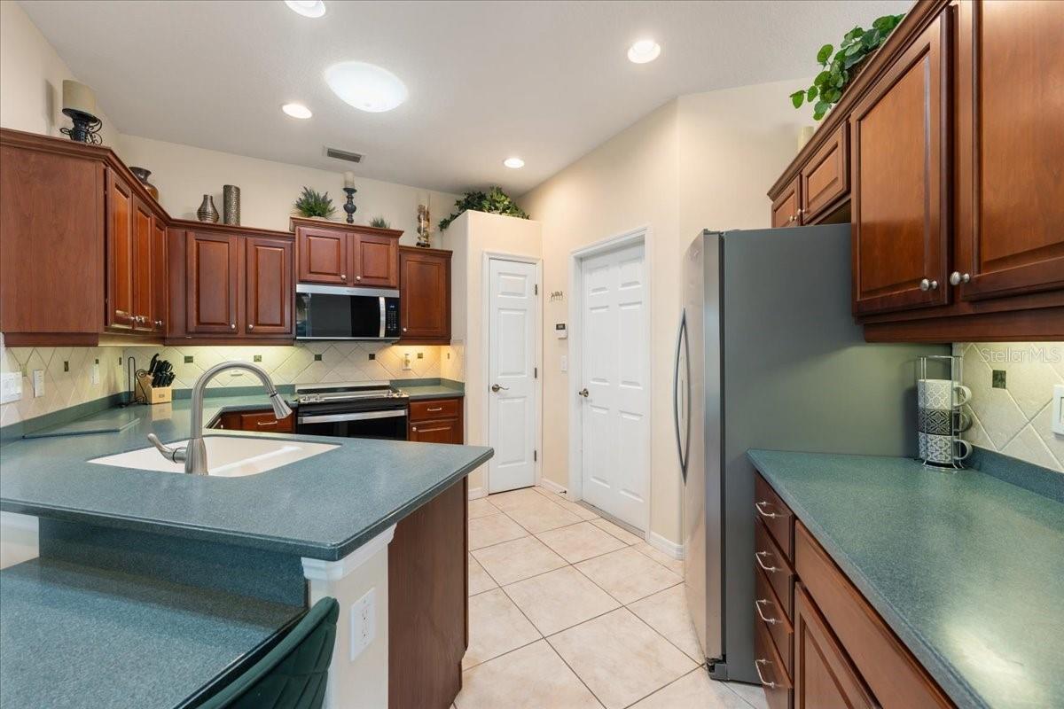 11409 56th Street Cir E Property Photo 17