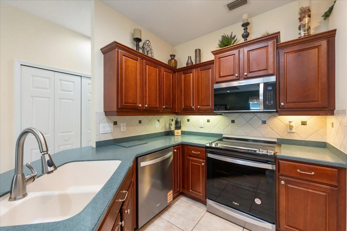 11409 56th Street Cir E Property Photo 18