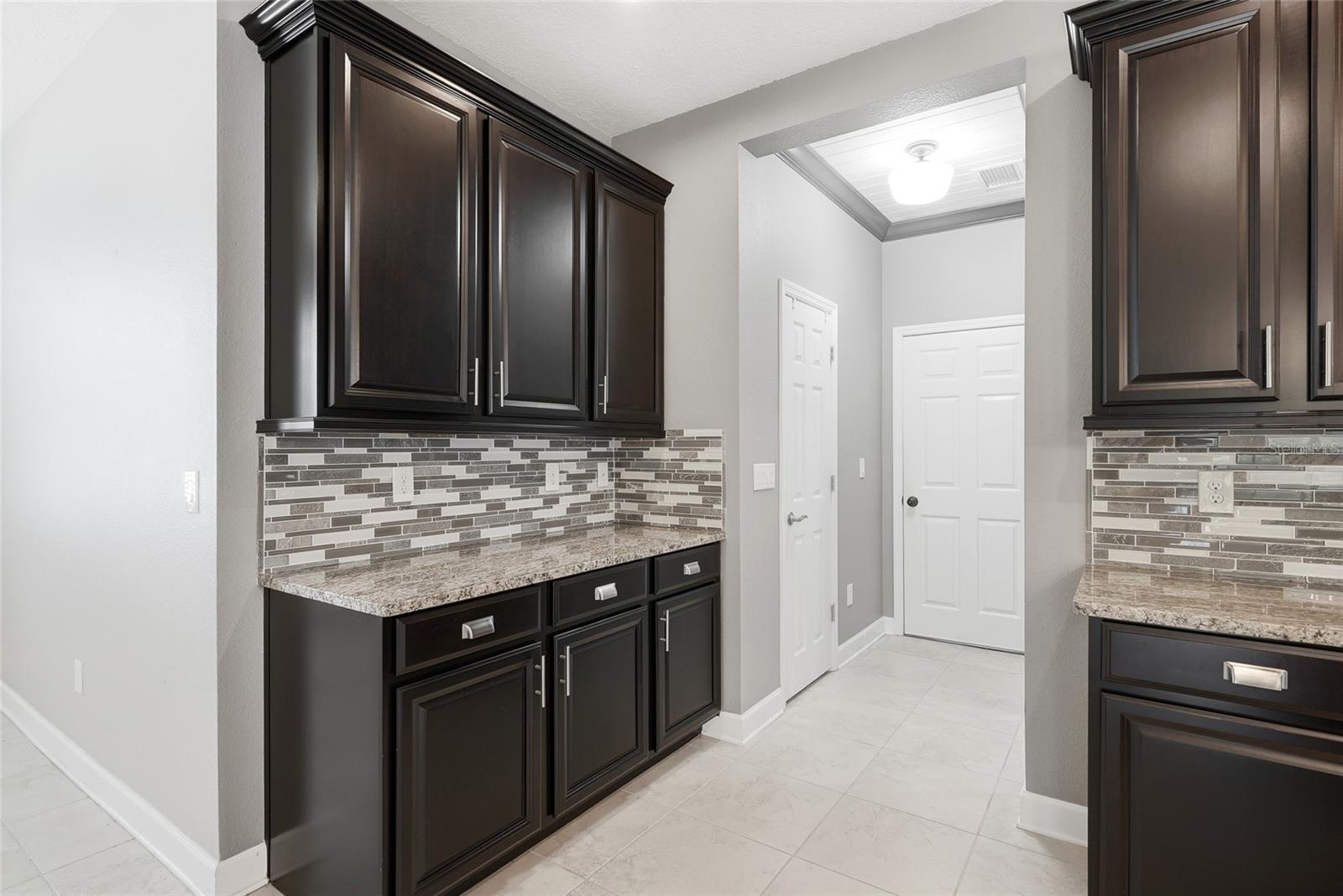 924 Buttercup Gln Property Photo 13