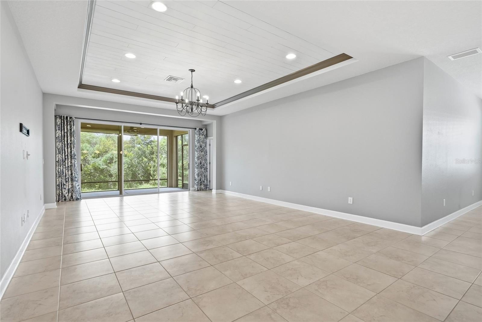 924 Buttercup Gln Property Photo 21