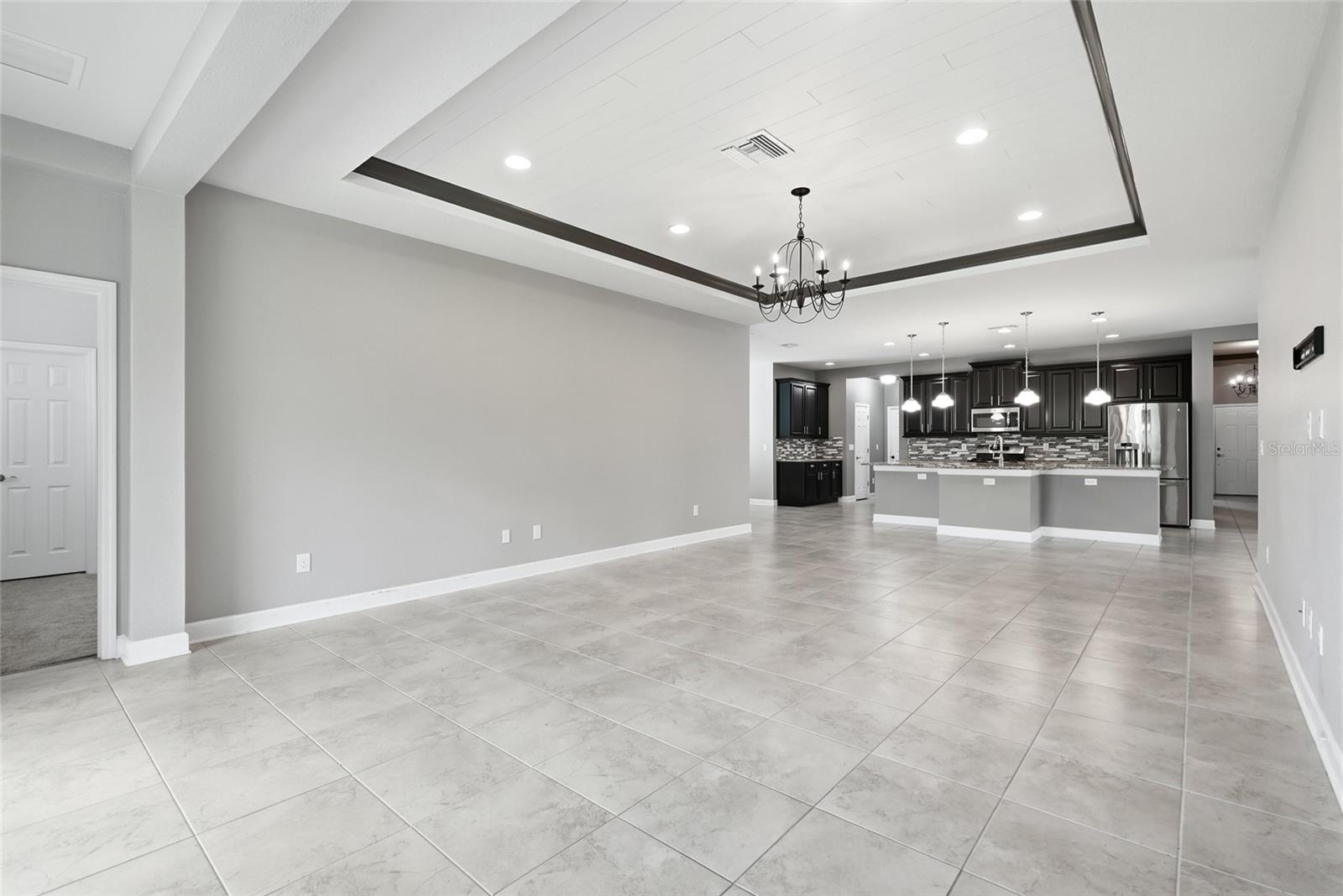 924 Buttercup Gln Property Photo 24