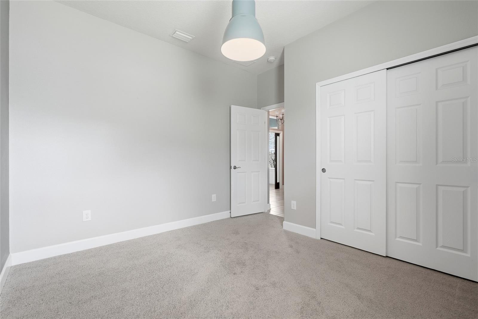 924 Buttercup Gln Property Photo 46