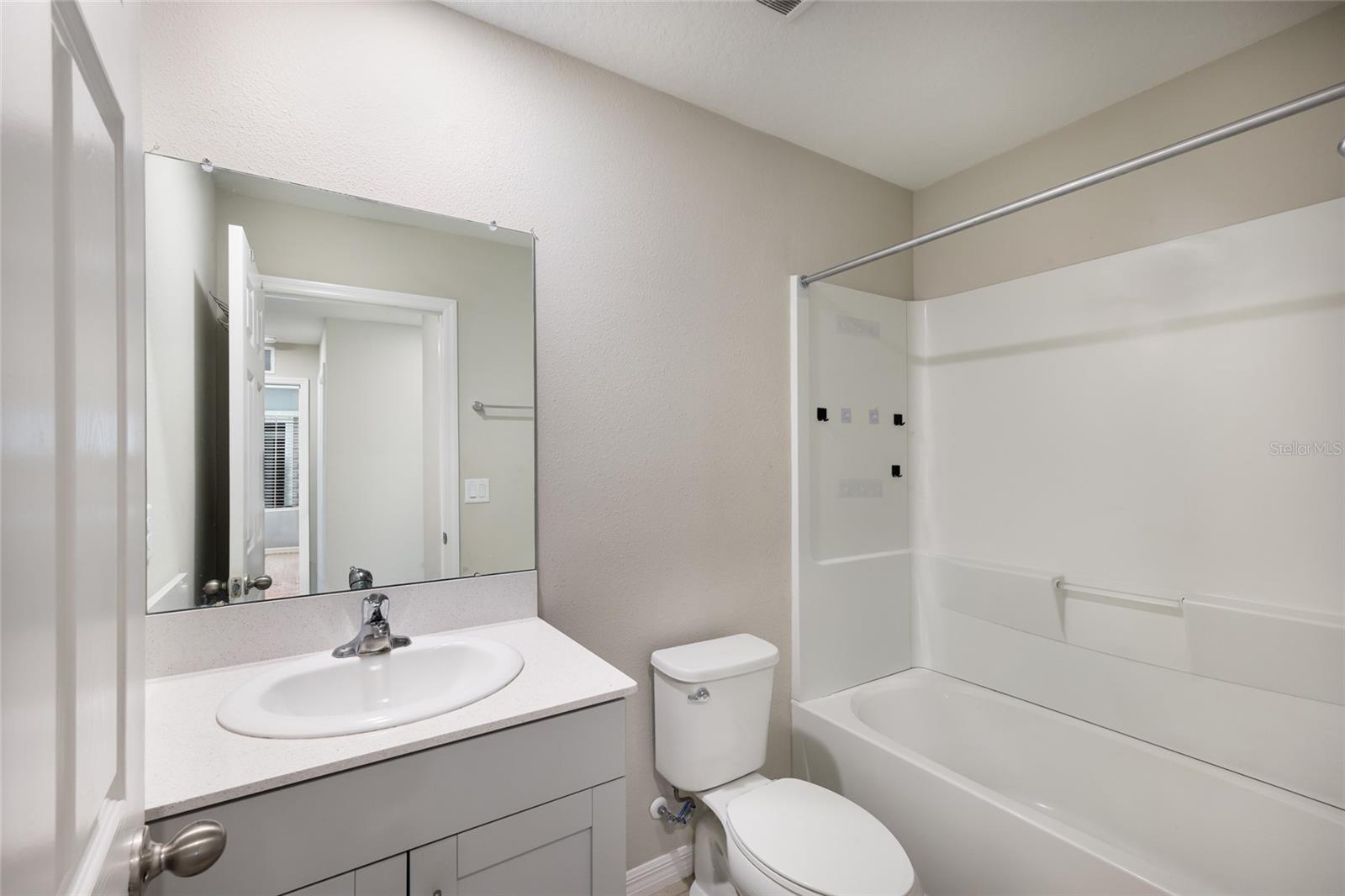 7627 Twinleaf Ter Property Photo 24