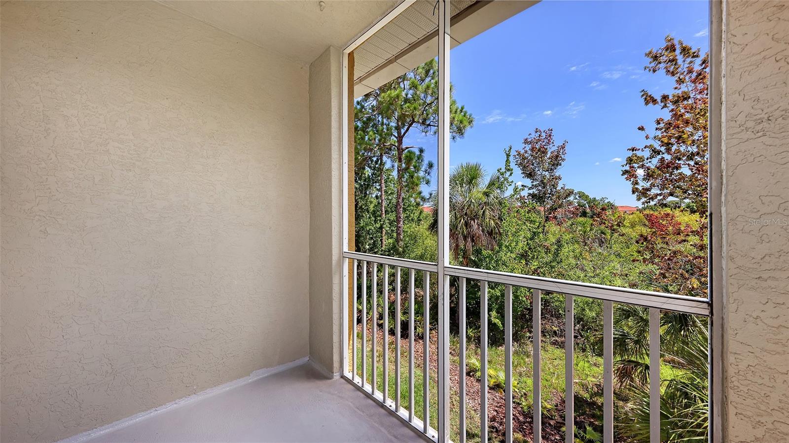 5551 Bentgrass Dr #11-117 Property Photo 16