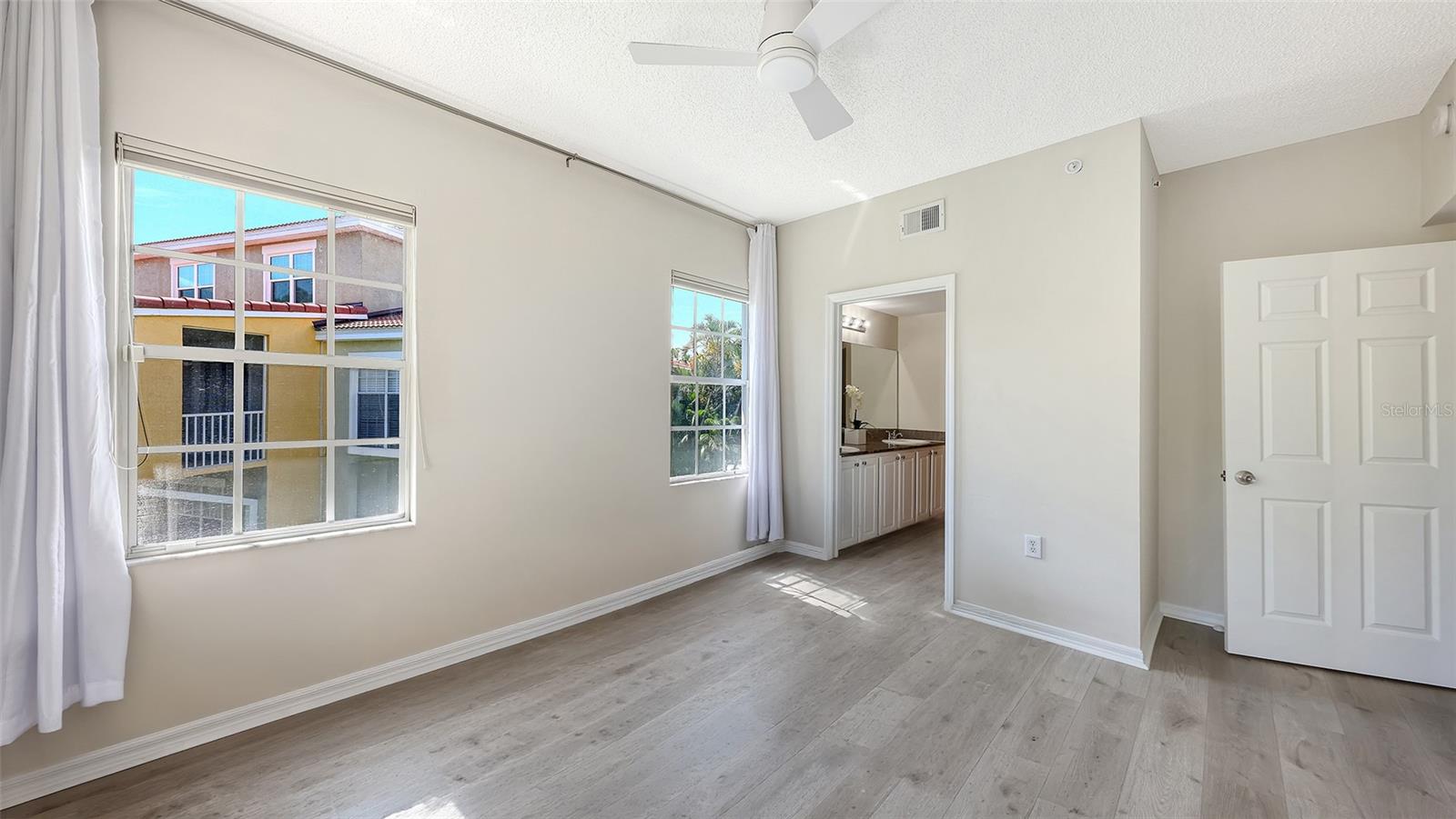 5551 Bentgrass Dr #11-117 Property Photo 18