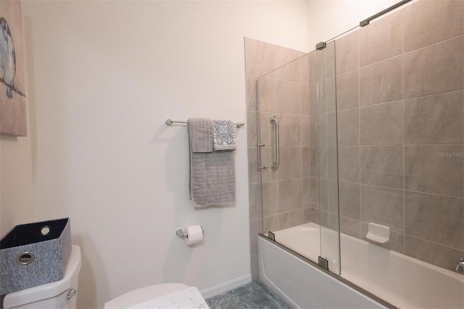 17724 Gawthrop Dr #308 Property Photo 14