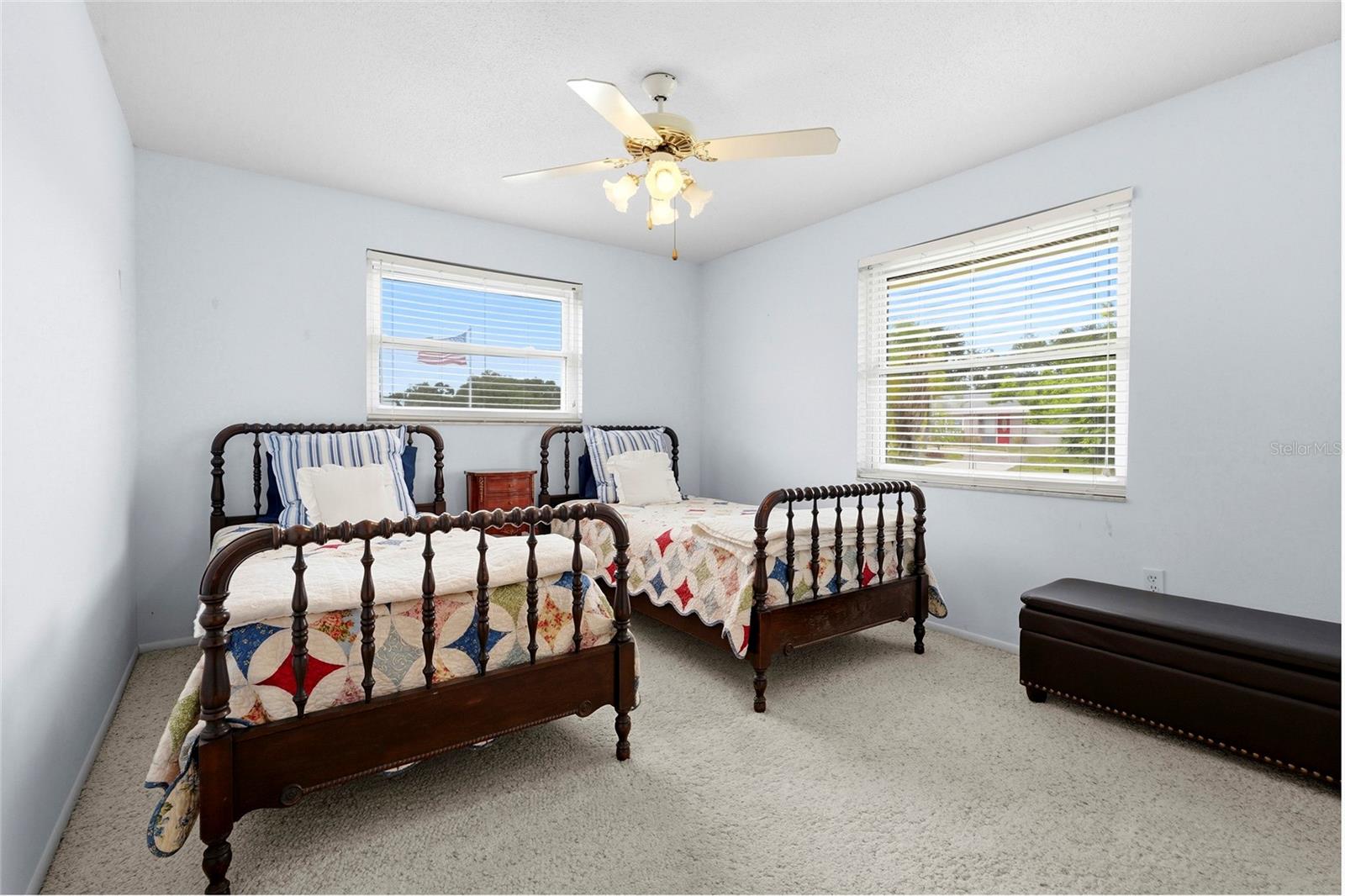 1006 De Leo Dr Property Photo 13