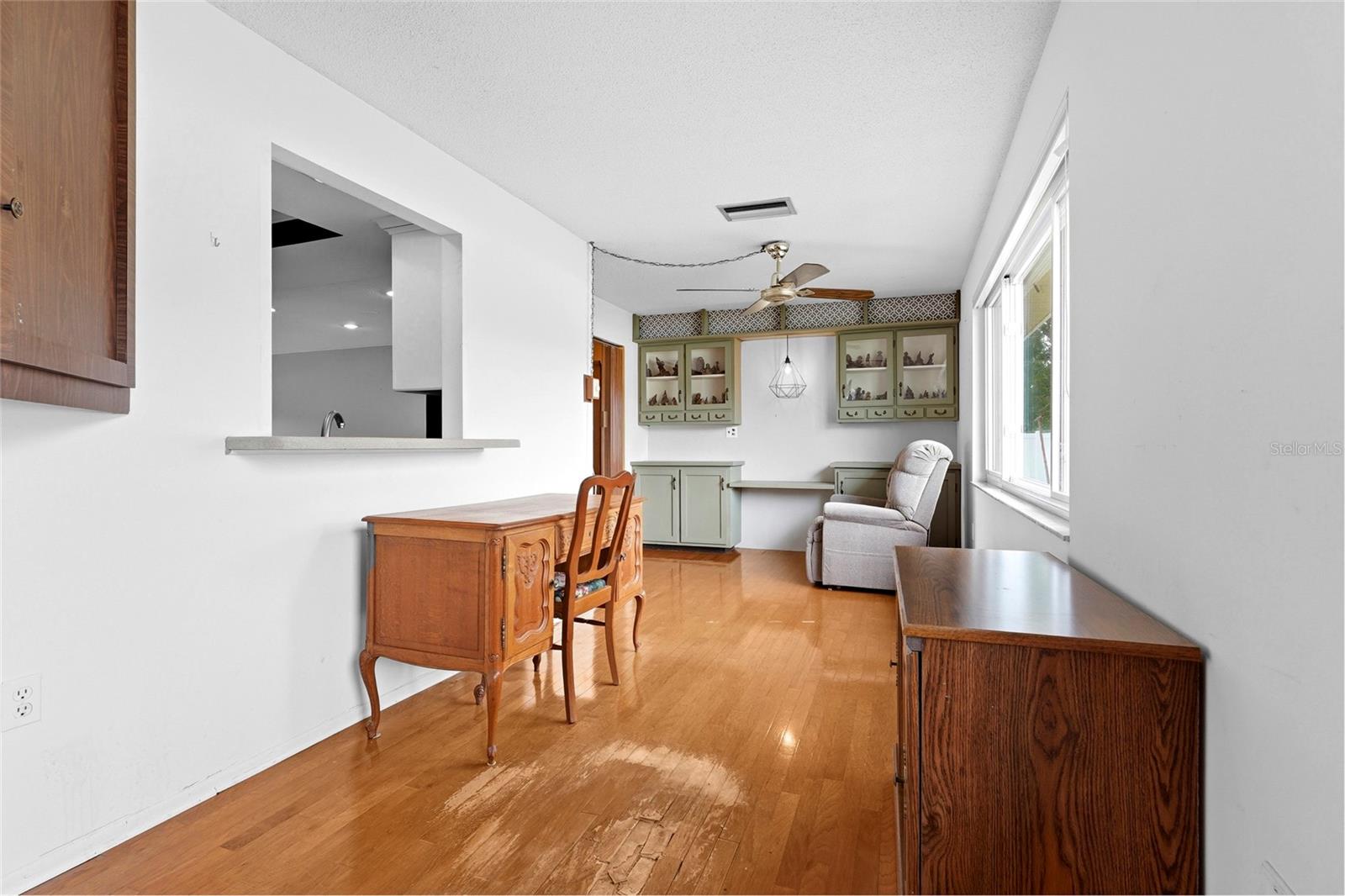 1006 De Leo Dr Property Photo 17
