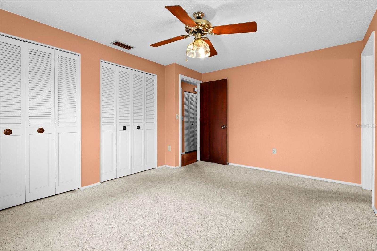 1006 De Leo Dr Property Photo 22