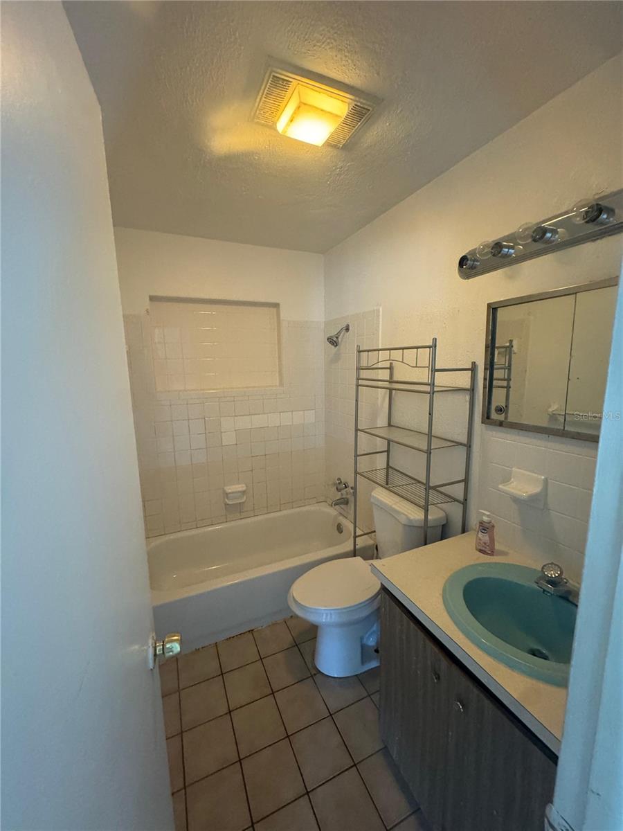 820 Pineland Ave Property Photo 11