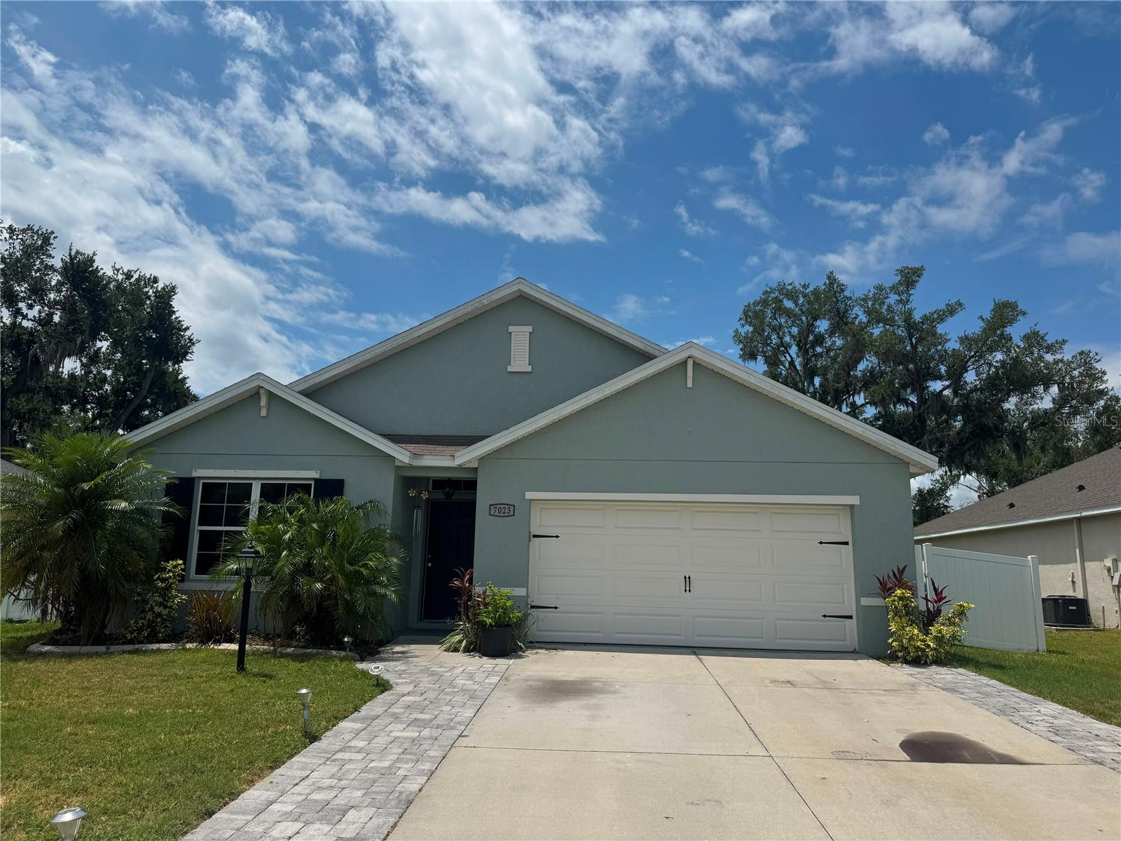 7023 57TH TER E Property Photo 1
