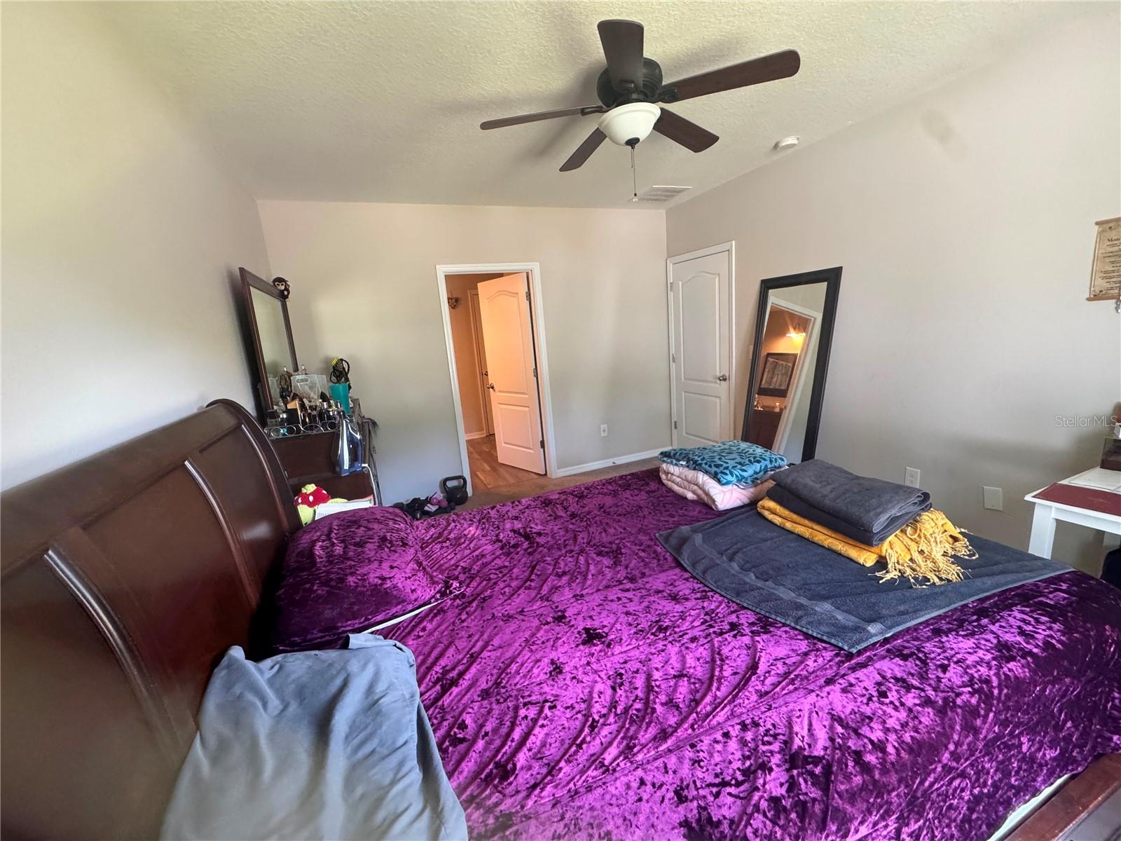 7023 57th Ter E Property Photo 10