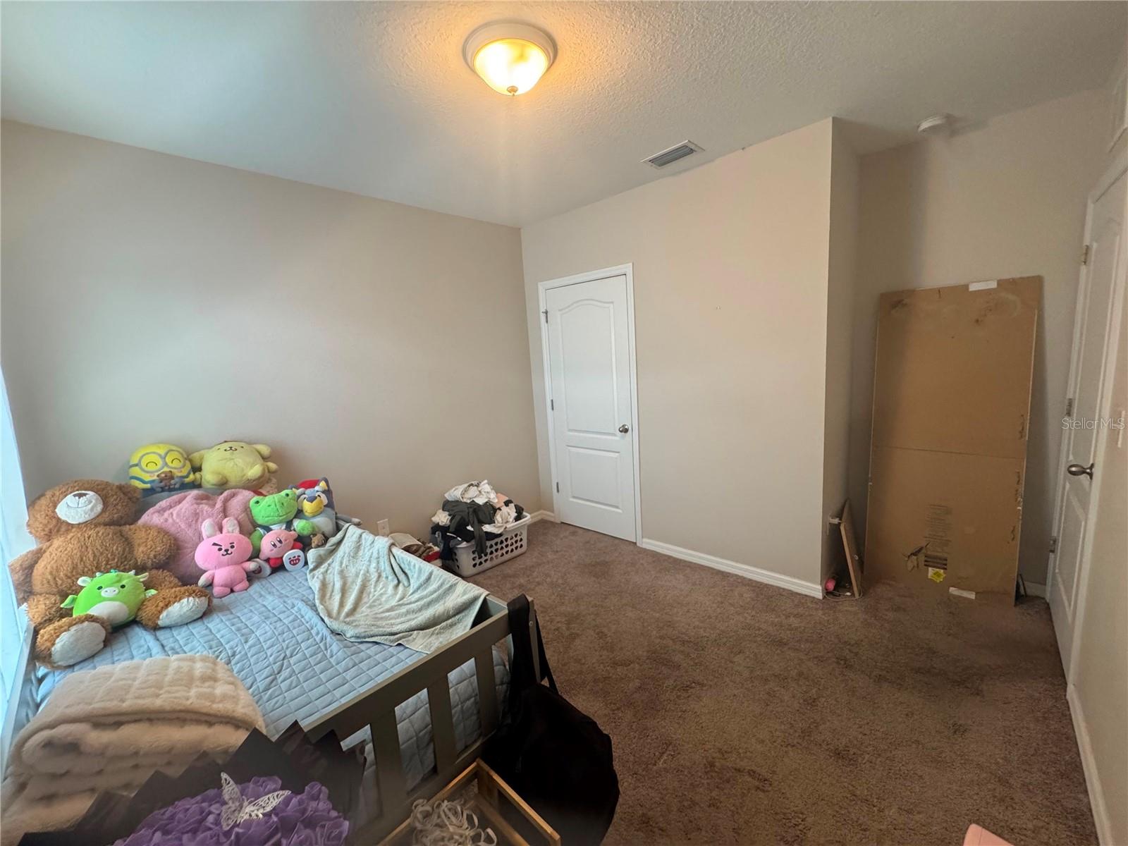 7023 57th Ter E Property Photo 11