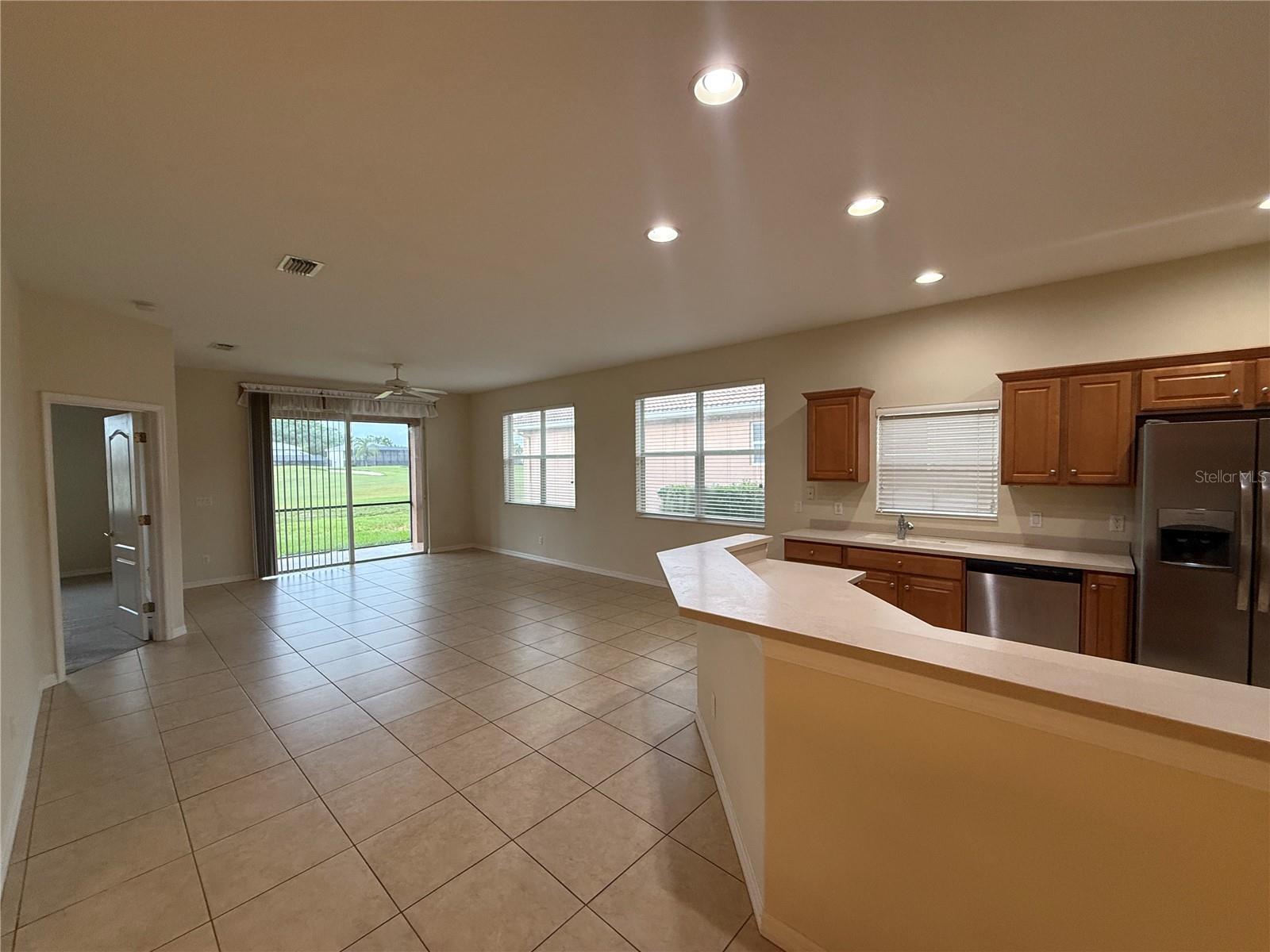 342 Fairway Isles Ln Property Photo 5