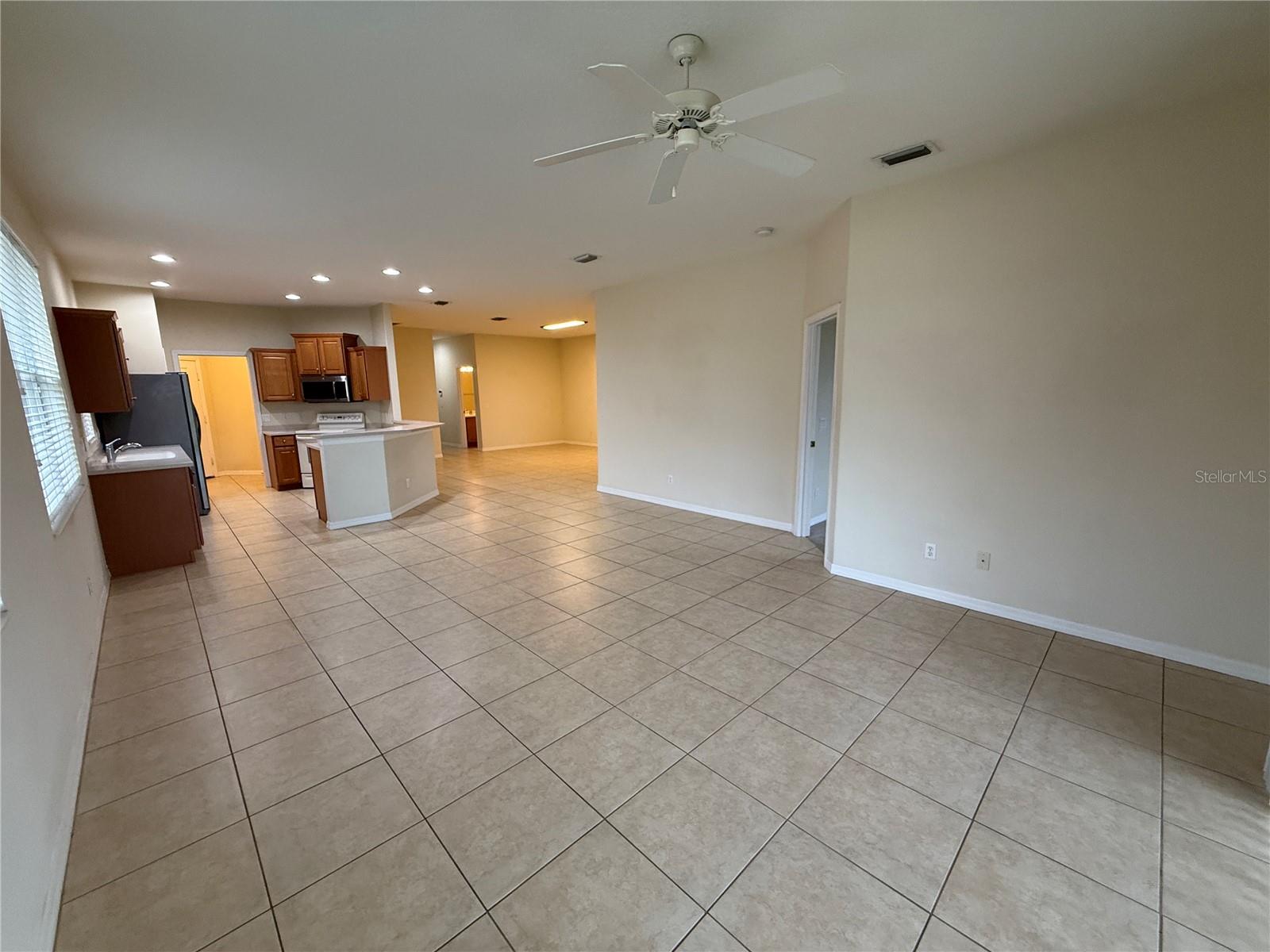 342 Fairway Isles Ln Property Photo 7