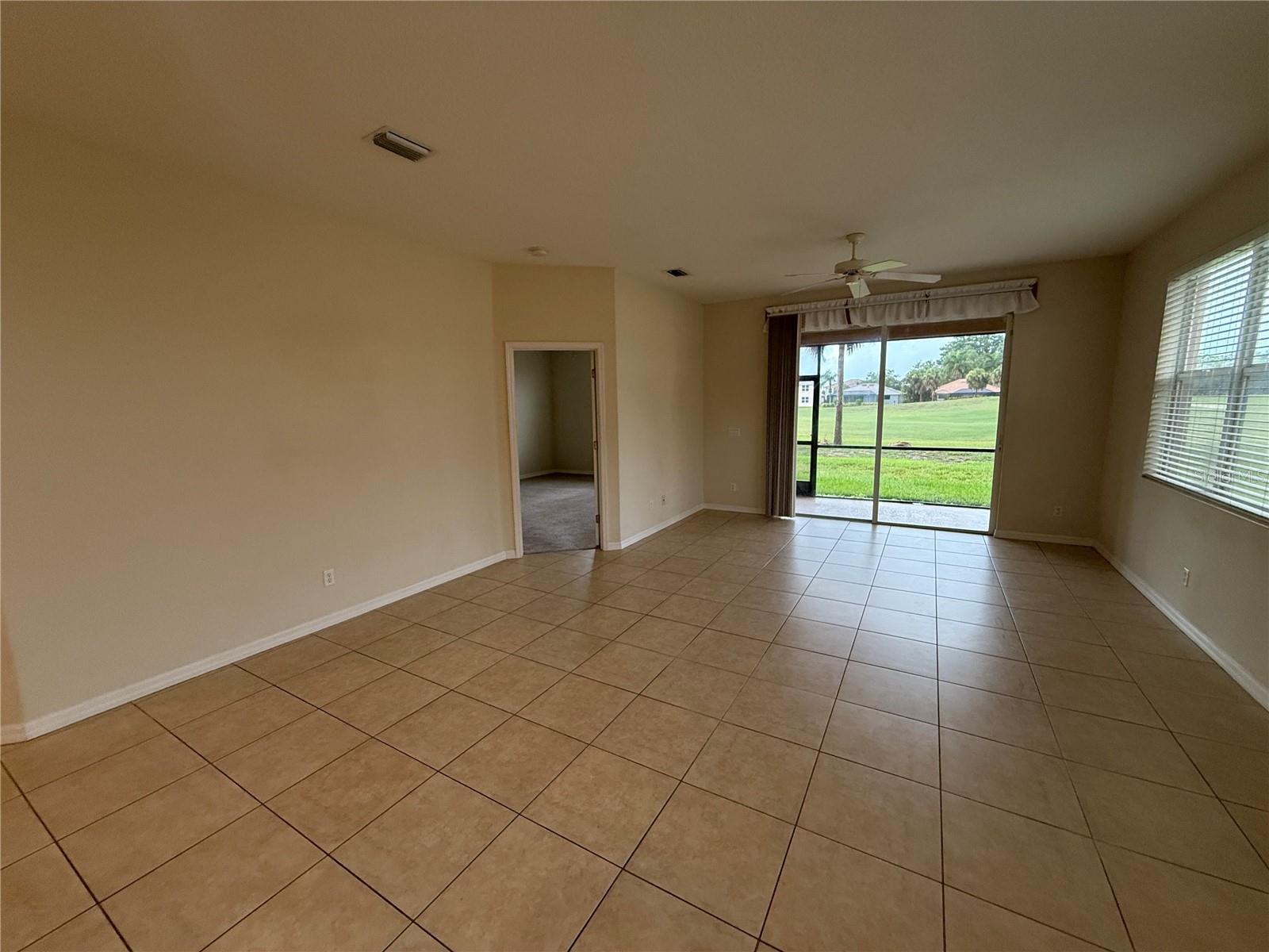 342 Fairway Isles Ln Property Photo 9