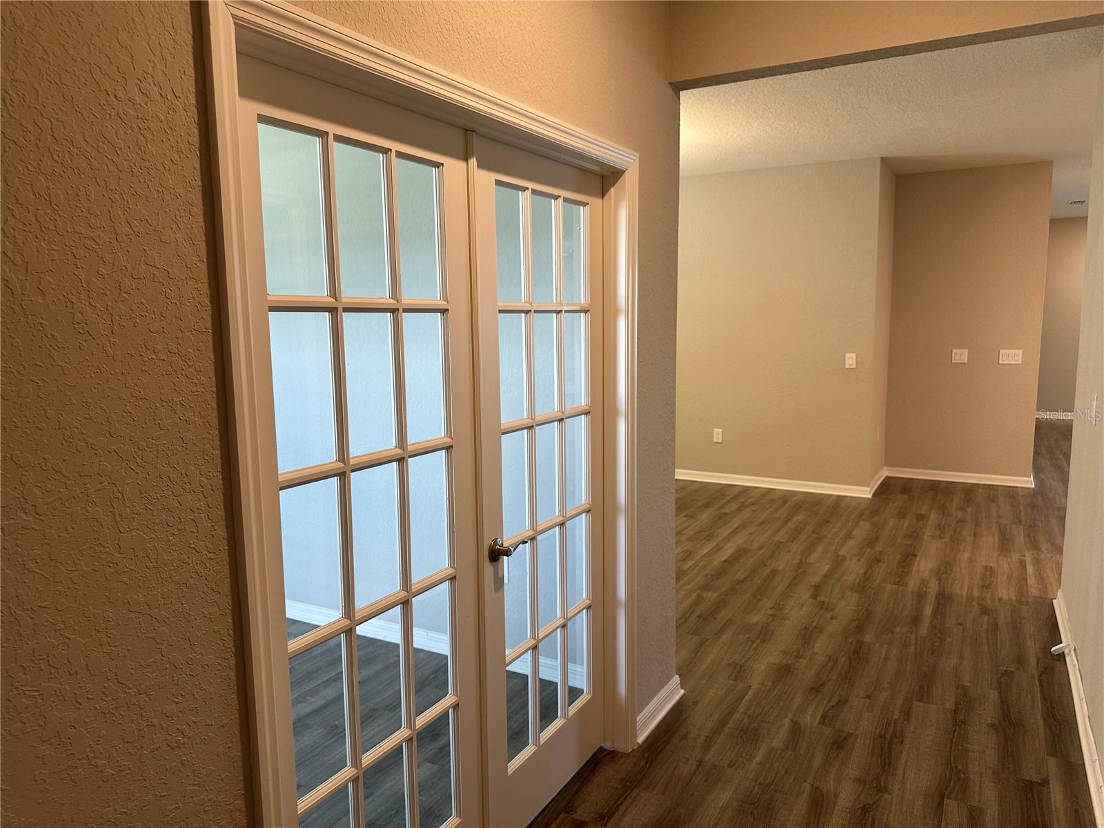 16516 66th Ln E Property Photo 2