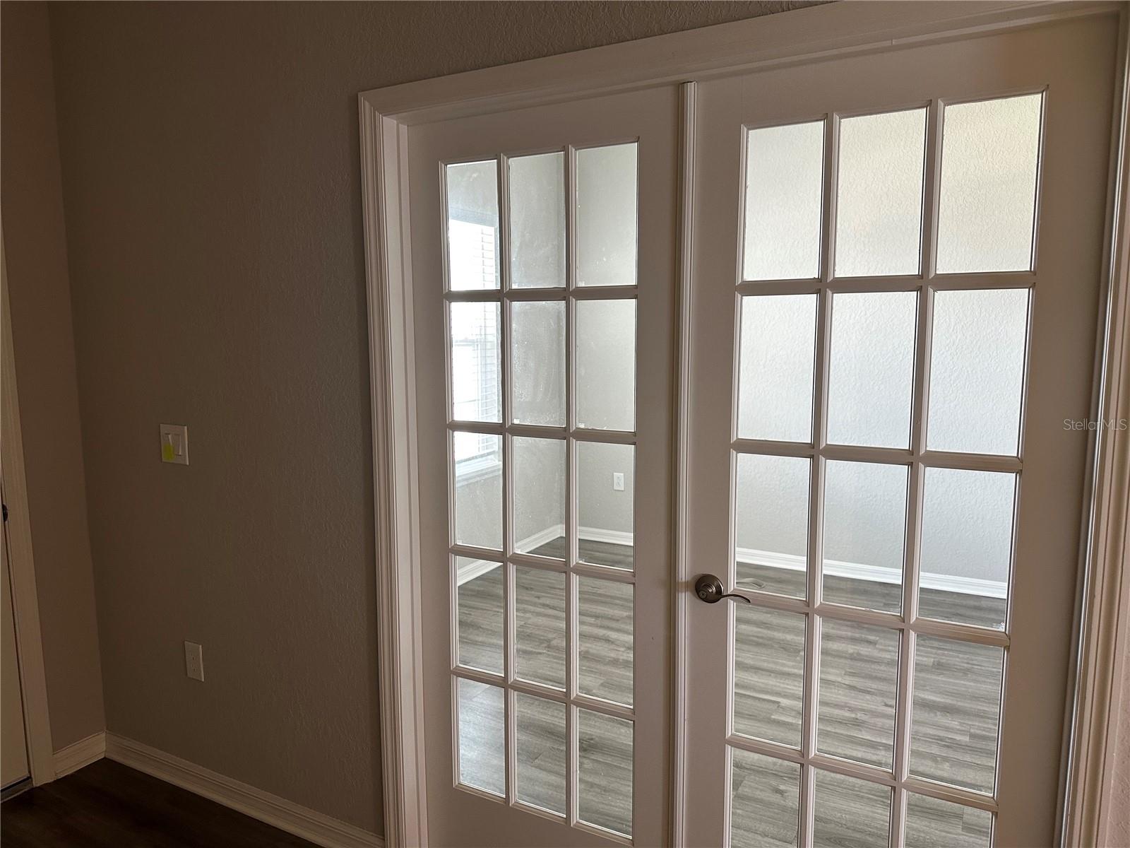 16516 66th Ln E Property Photo 3