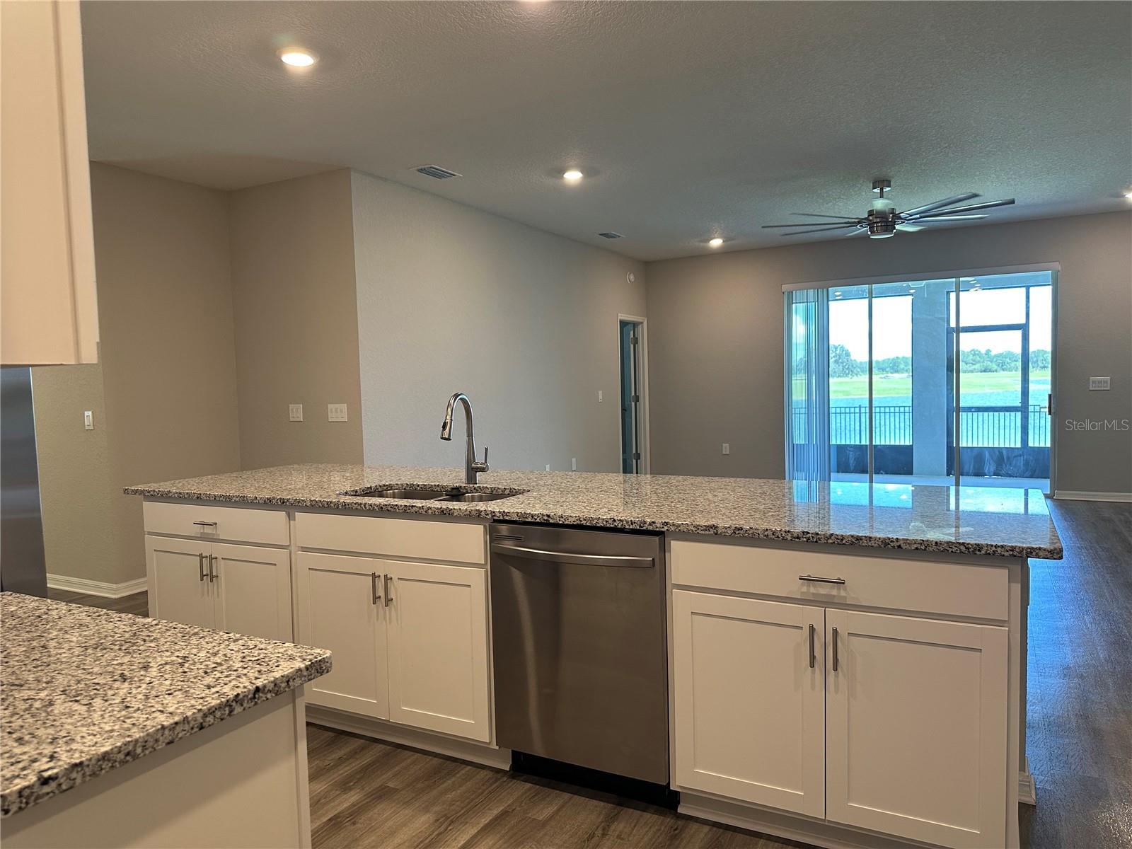 16516 66th Ln E Property Photo 6