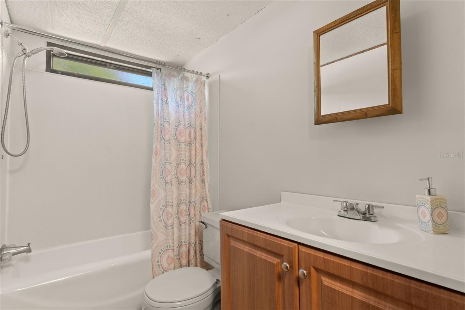 3909 S Cedar Ter Property Photo 22