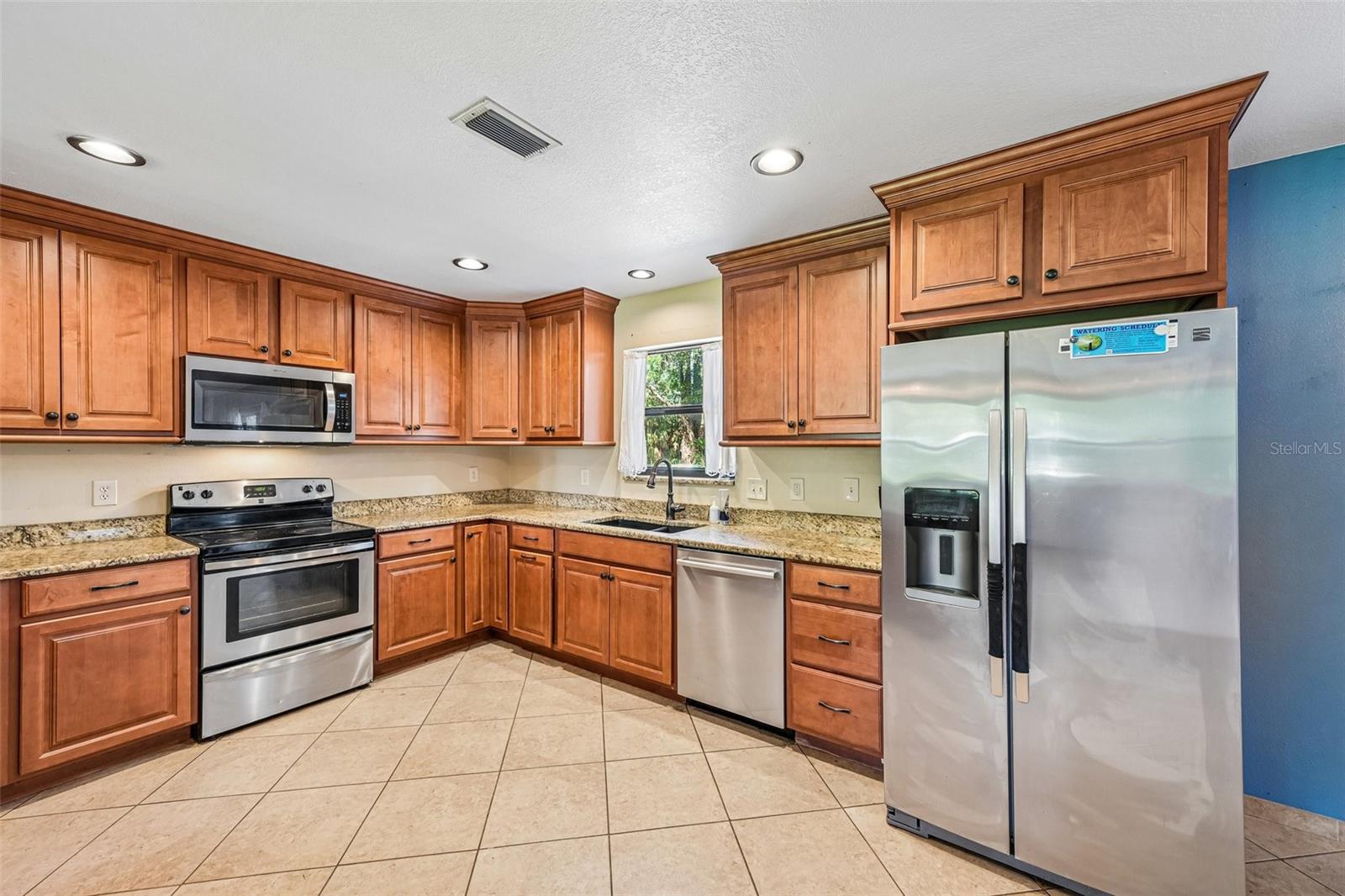 3304 Swaan Ln Property Photo 11