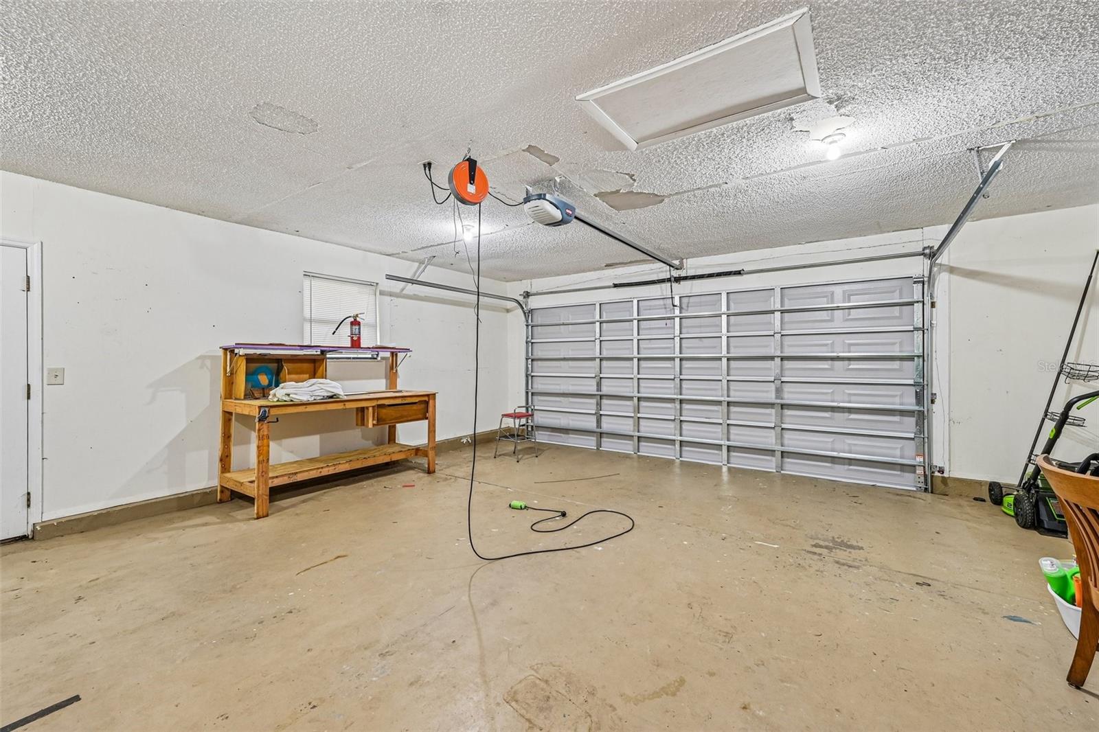 3304 Swaan Ln Property Photo 27