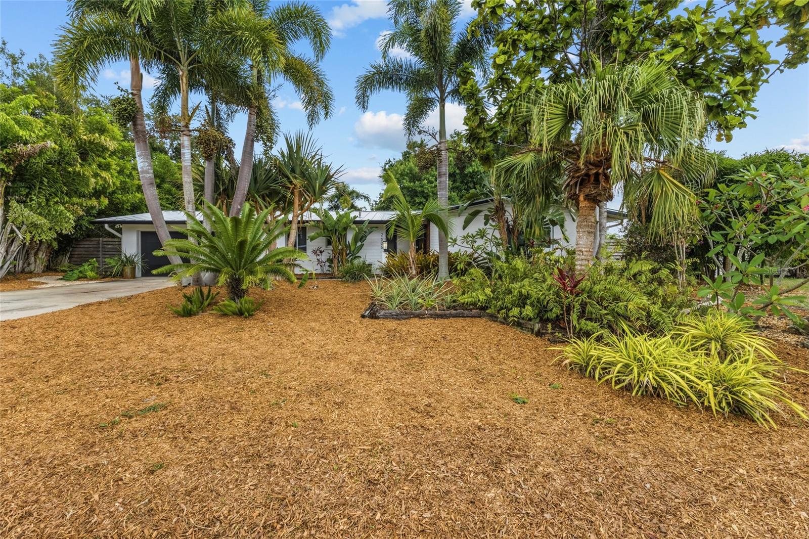 2605 Botany Ave Property Photo 1