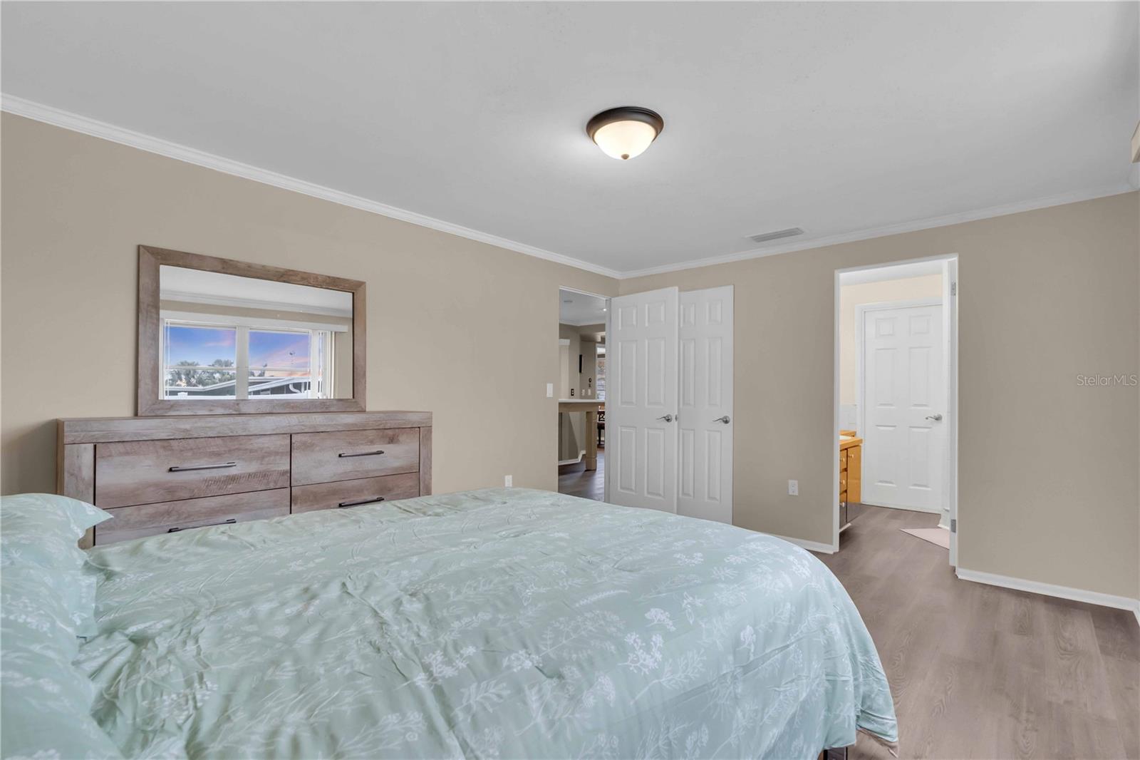 7420 Cass Cir Property Photo 12
