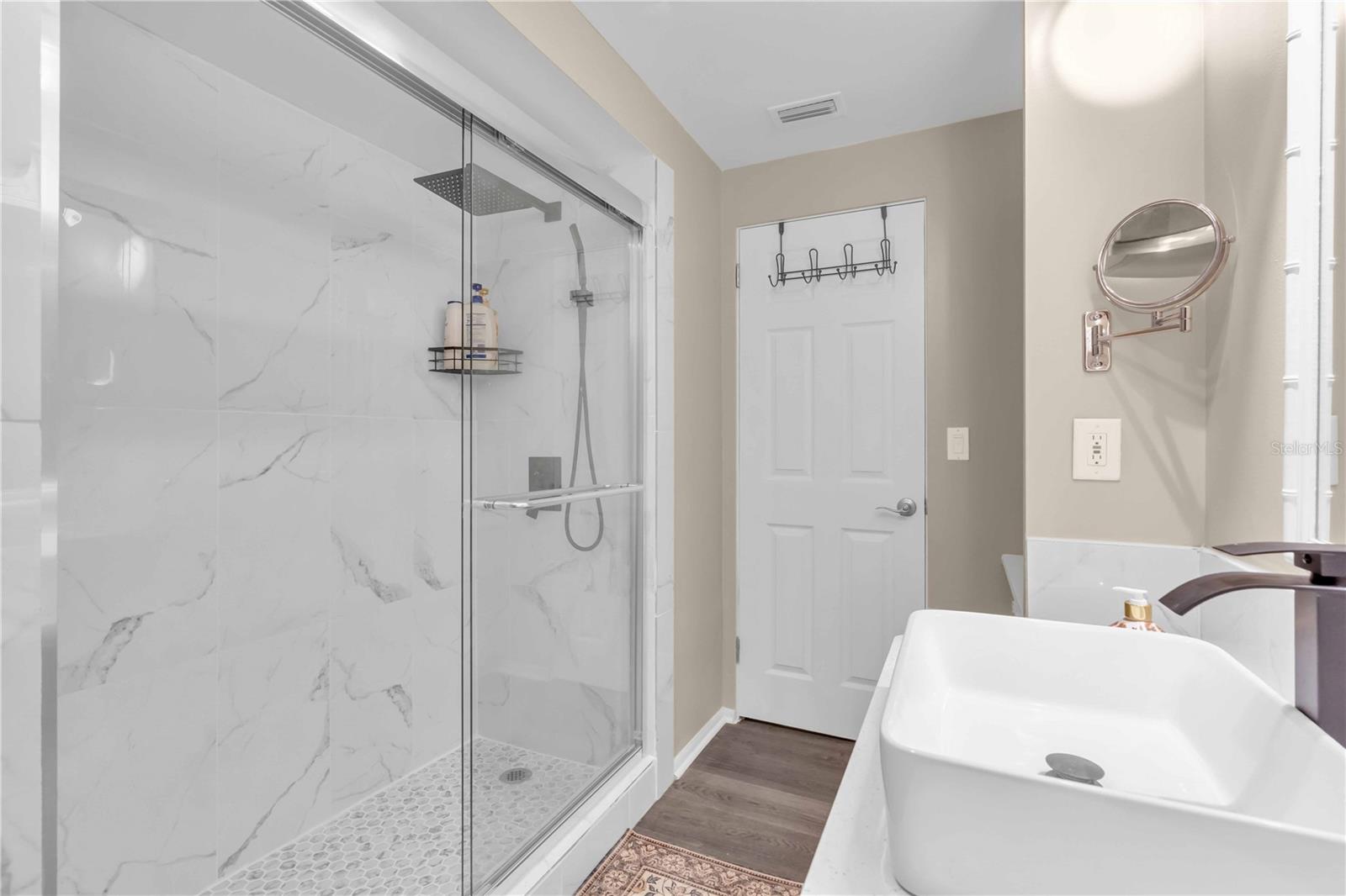 7420 Cass Cir Property Photo 27