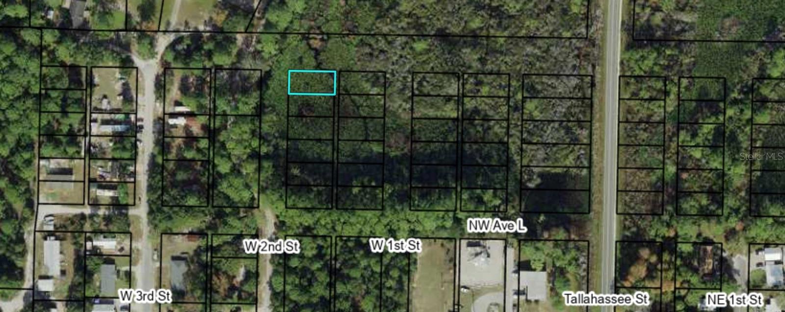 1312 W 2ND ST Property Photo 1