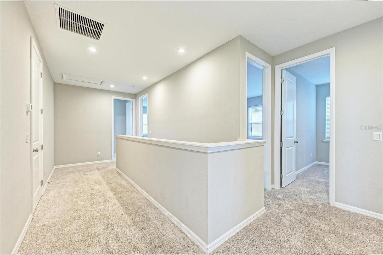 5564 Summit Gln Property Photo 19
