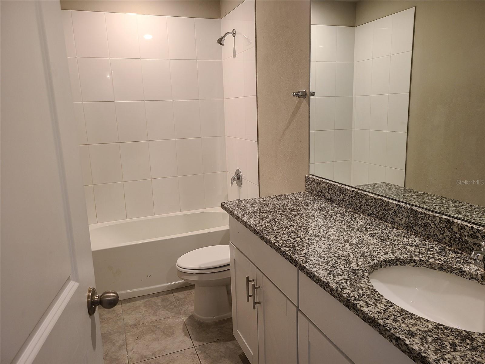 10217 Daybreak Gln Property Photo 15