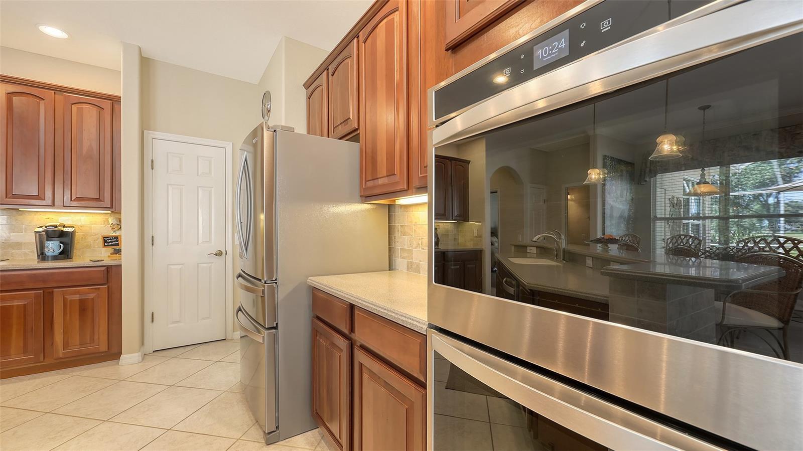 7915 Kavanagh Ct Property Photo 25