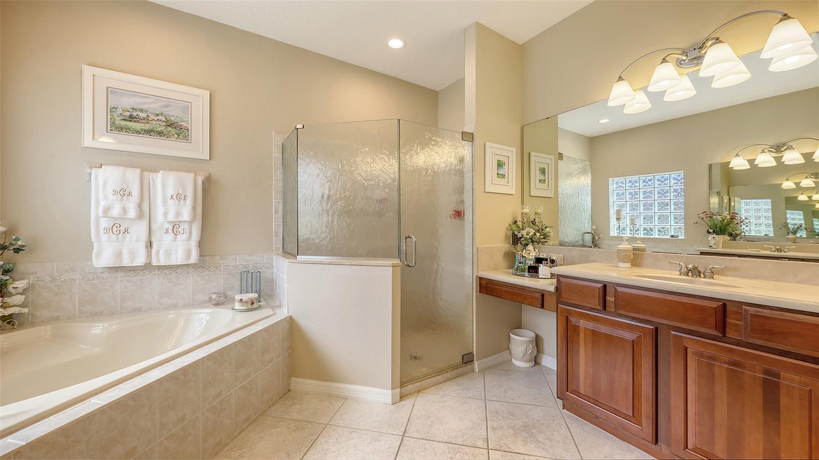 7915 Kavanagh Ct Property Photo 37