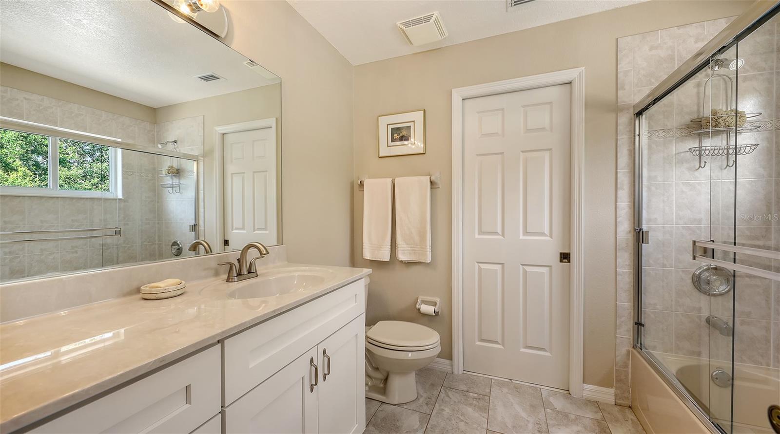 7915 Kavanagh Ct Property Photo 44