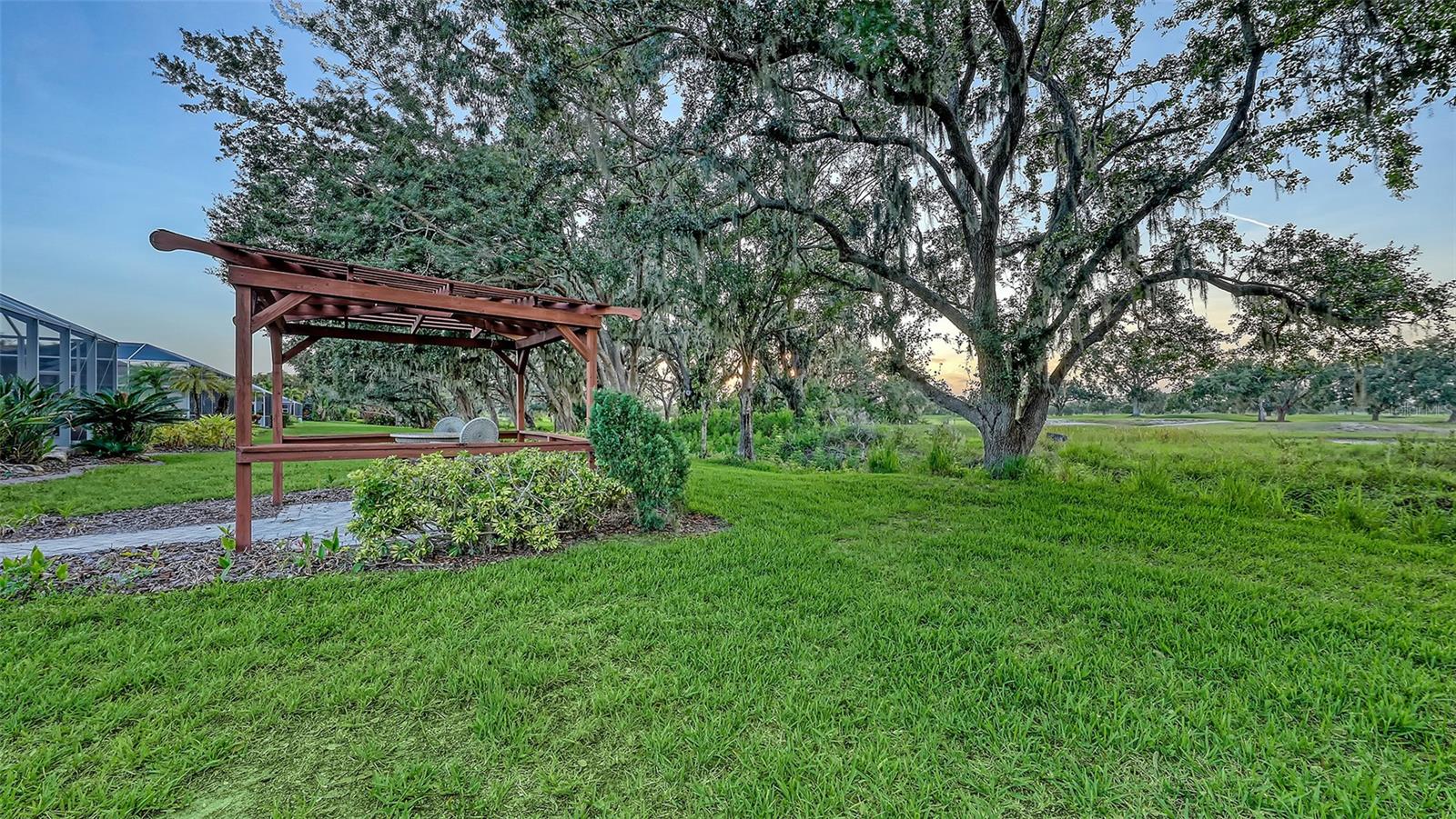 7915 Kavanagh Ct Property Photo 77