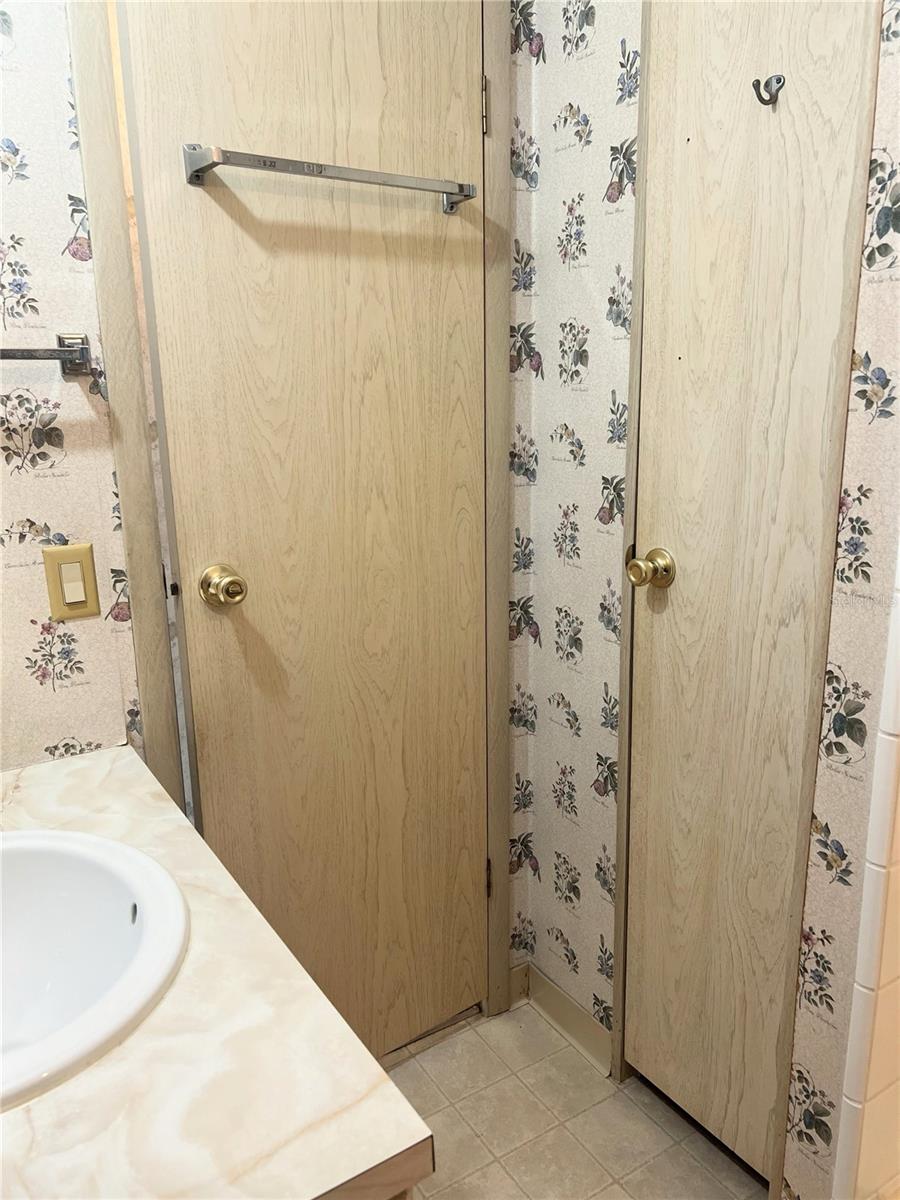 103 S Fiji Cir Property Photo 34